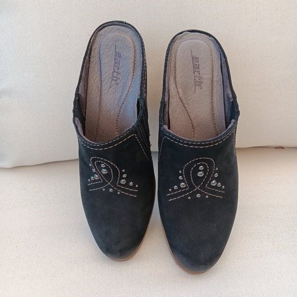 Black leather suede studded heeled mules/clogs Size 7 Wide - Picture 7 of 11